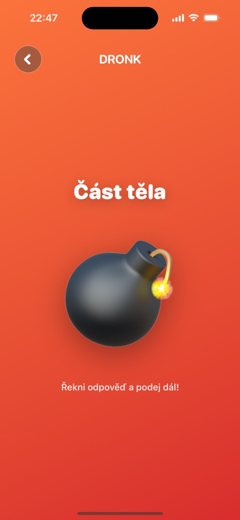 Bomba v Dronku: pošli telefon dál, než bomba bouchne
