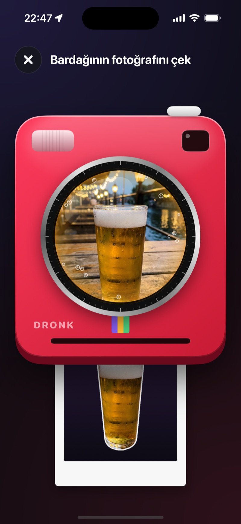 Dronk'ta bardak fotoğrafı: anlık kamera bardağı çekiyor