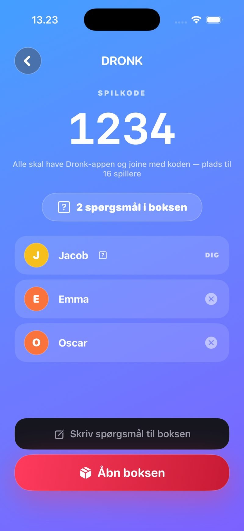 LIVE-lobbyen i Pandoras Æske: spilkode 1234, '2 spørgsmål i boksen', værten Jacob og to joinede spillere, knapperne 'Skriv spørgsmål til boksen' og 'Åbn boksen'
