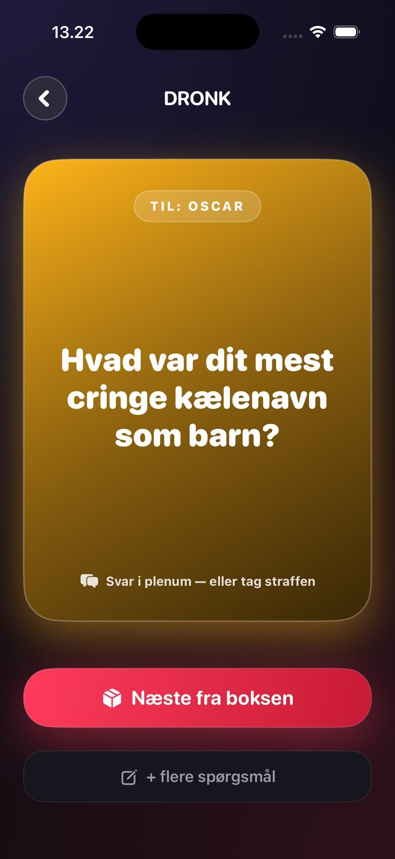 Pandoras Æske i Dronk — et trukket guldkort 'Til: Oscar' med et anonymt spørgsmål og knappen 'Næste fra boksen'
