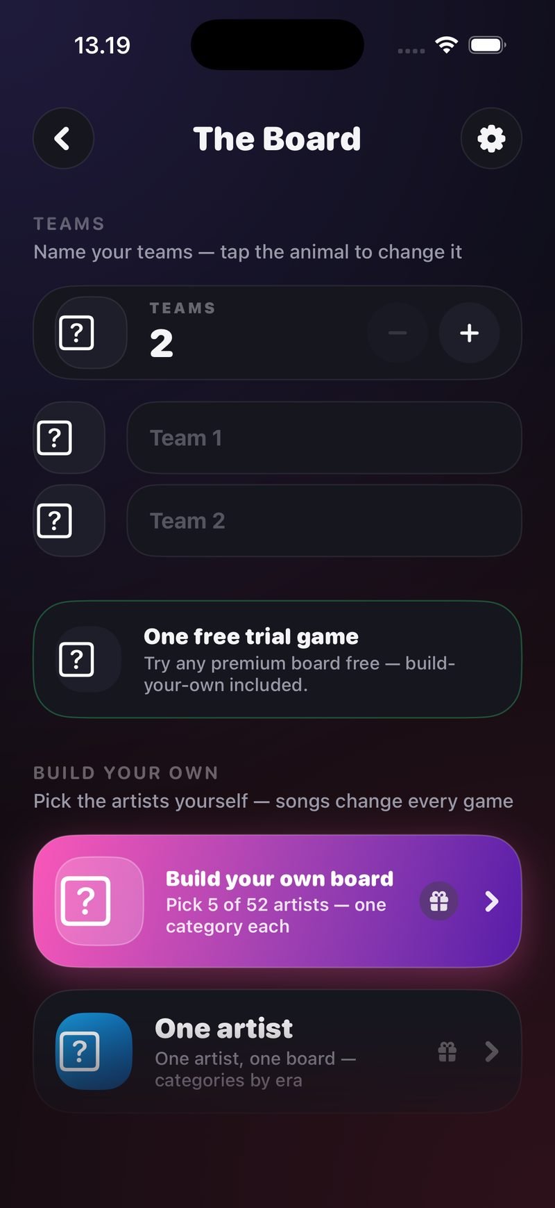 The Board setup screen: a Teams counter set to 2 with Team 1 and Team 2 name fields, a One free trial game box, and the Build your own section with Build your own board (pick 5 of 52 artists) and One artist (categories by era)