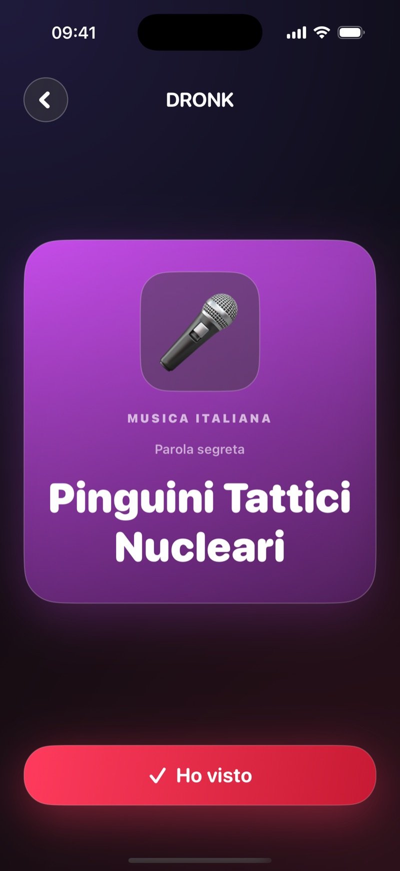 Carta undercover in Dronk: la stessa carta arancione Animals degli altri, ma la parola segreta è Toucan invece di Penguin (screenshot della versione inglese)