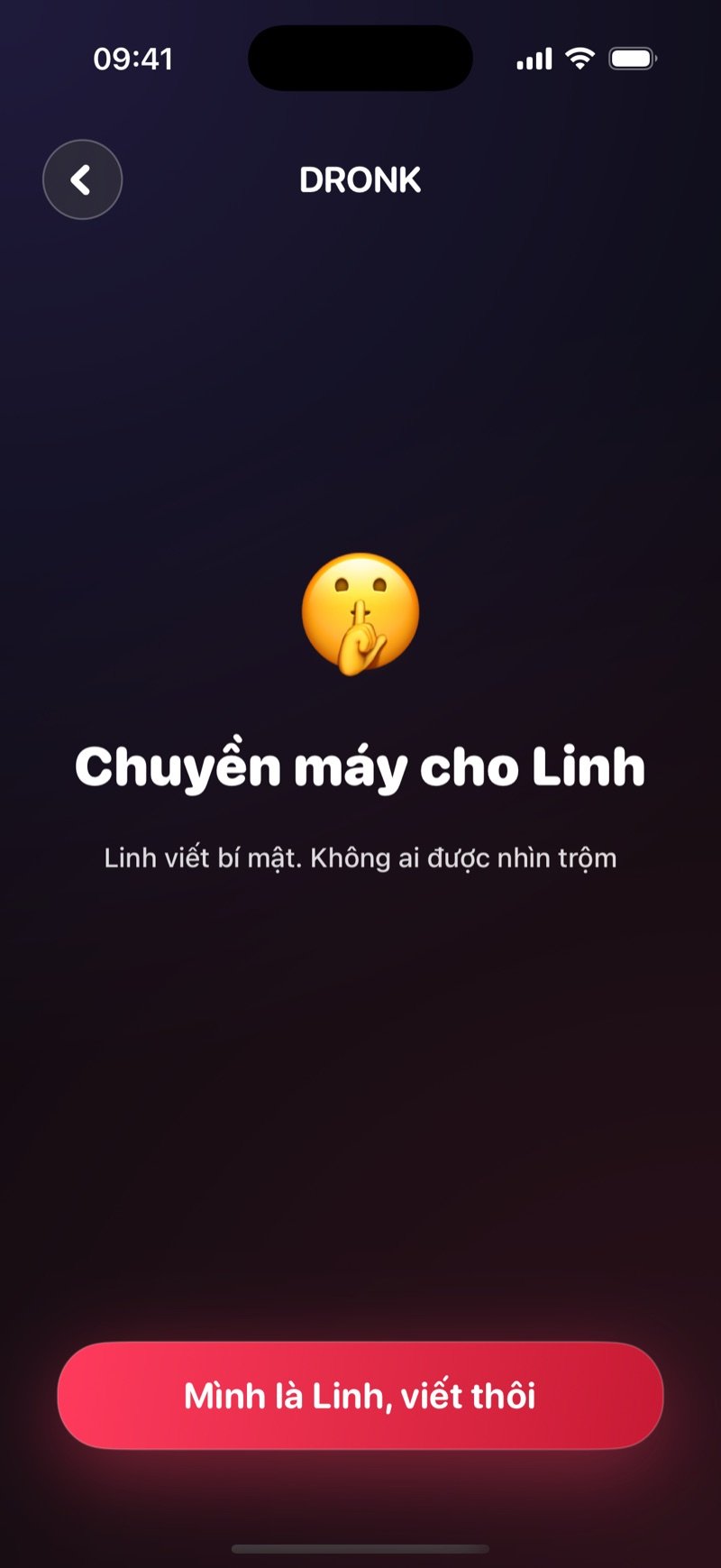 Màn hình chuyền máy để viết trong Hộp Pandora: tên người chơi tiếp theo, lời nhắc viết bí mật và không ai được nhìn trộm, cùng nút để bắt đầu viết