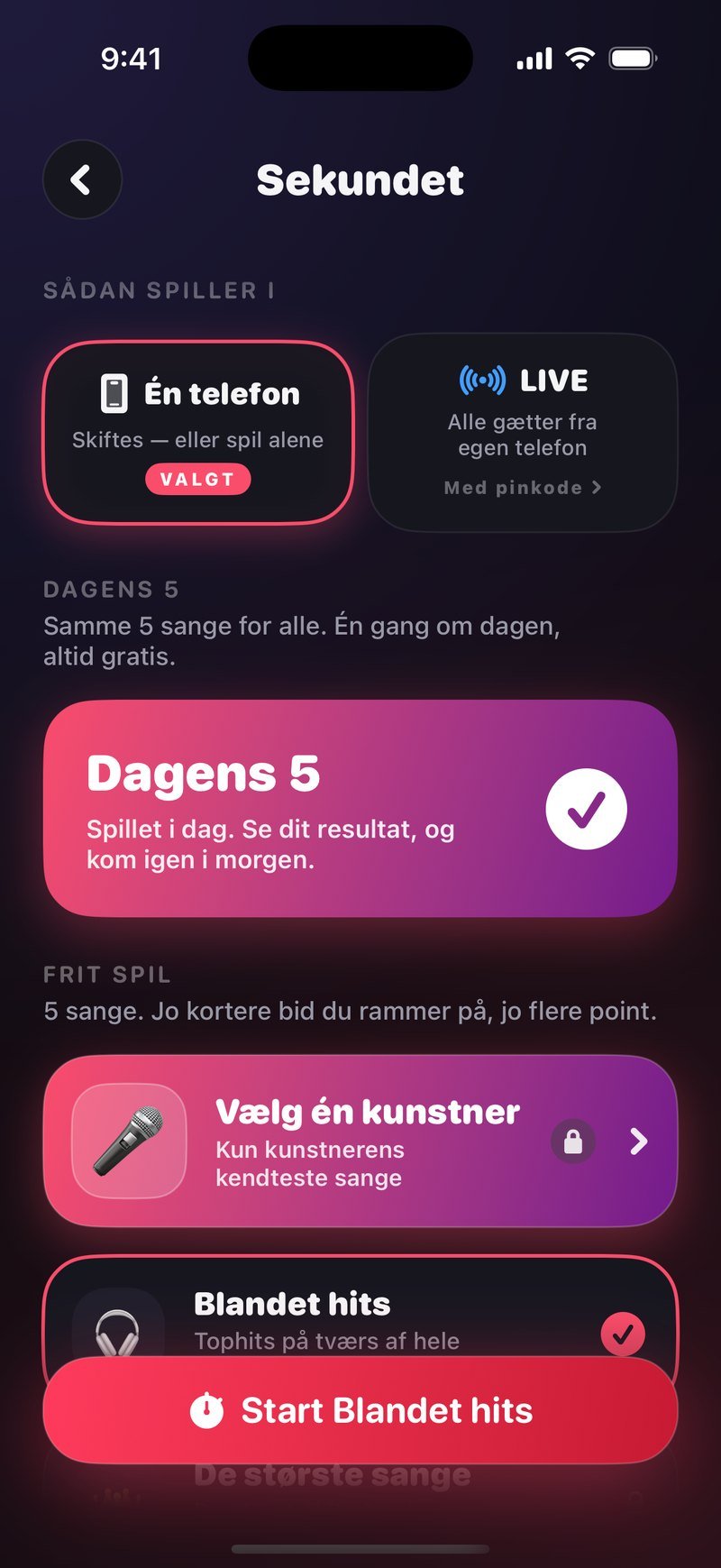 Opsætningsskærmen i Sekundet i Dronk: kortet Dagens 5 øverst, Frit spil med 5 sange, et søgefelt til kunstnere og pakker som Blandet hits og De største sange