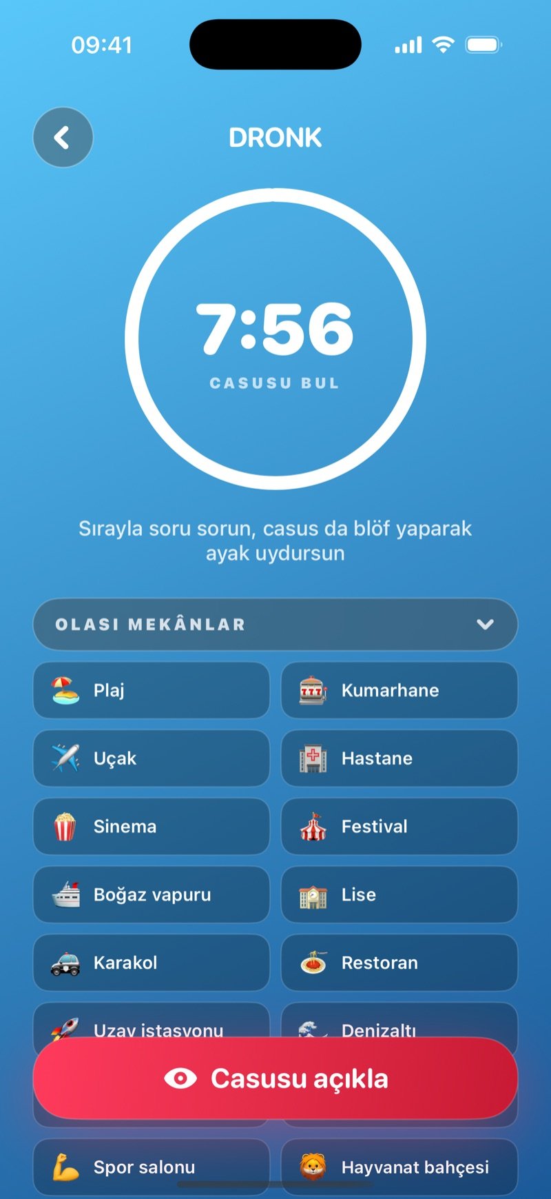 Casus'ta soru turu: işleyen süre sayacı, paketteki olası mekânların listesi ve Casusu açıkla düğmesi