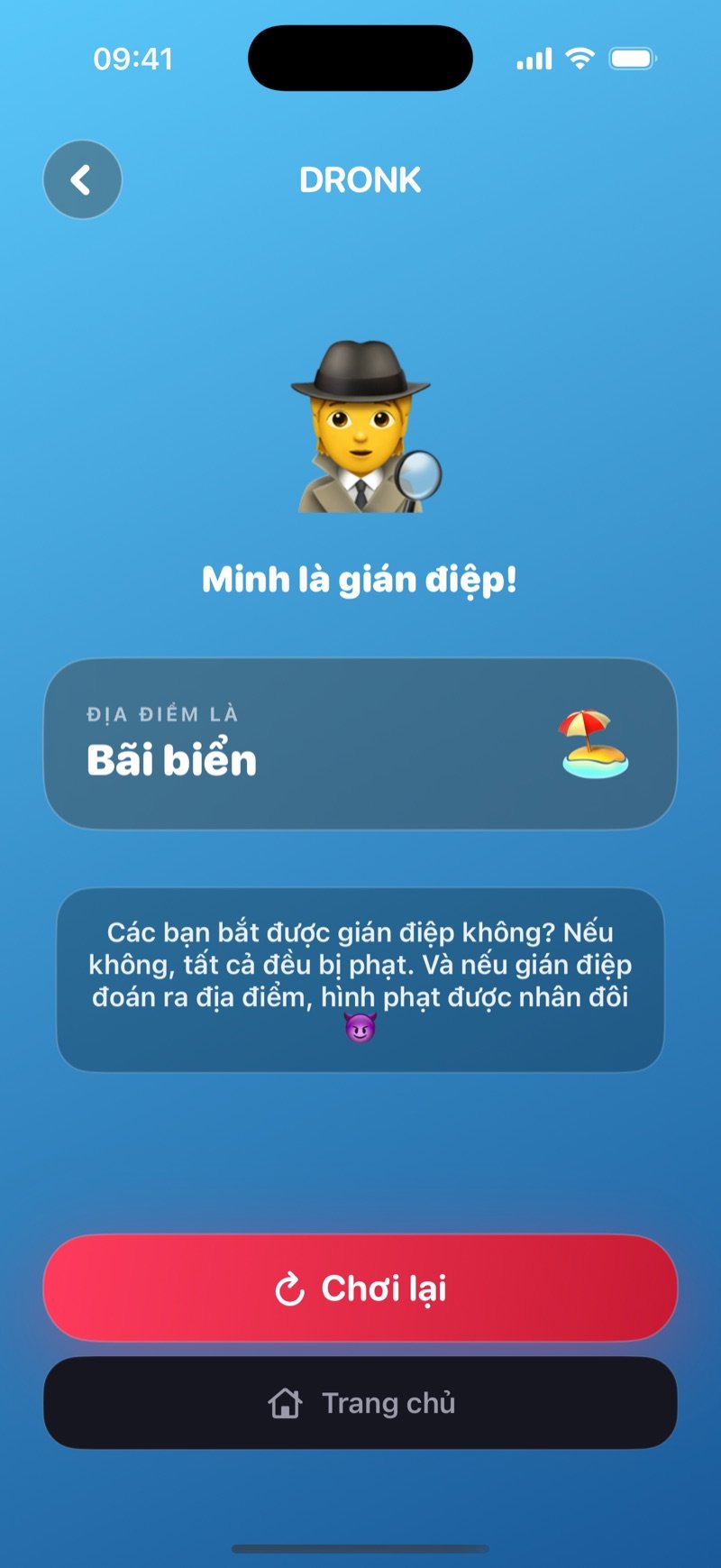 Màn hình kết quả trong Gián điệp: ai là gián điệp, địa điểm là gì, lời nhắc rằng nếu không bắt được gián điệp thì tất cả bị phạt và nhân đôi nếu gián điệp đoán trúng, cùng nút Chơi lại và Trang chủ