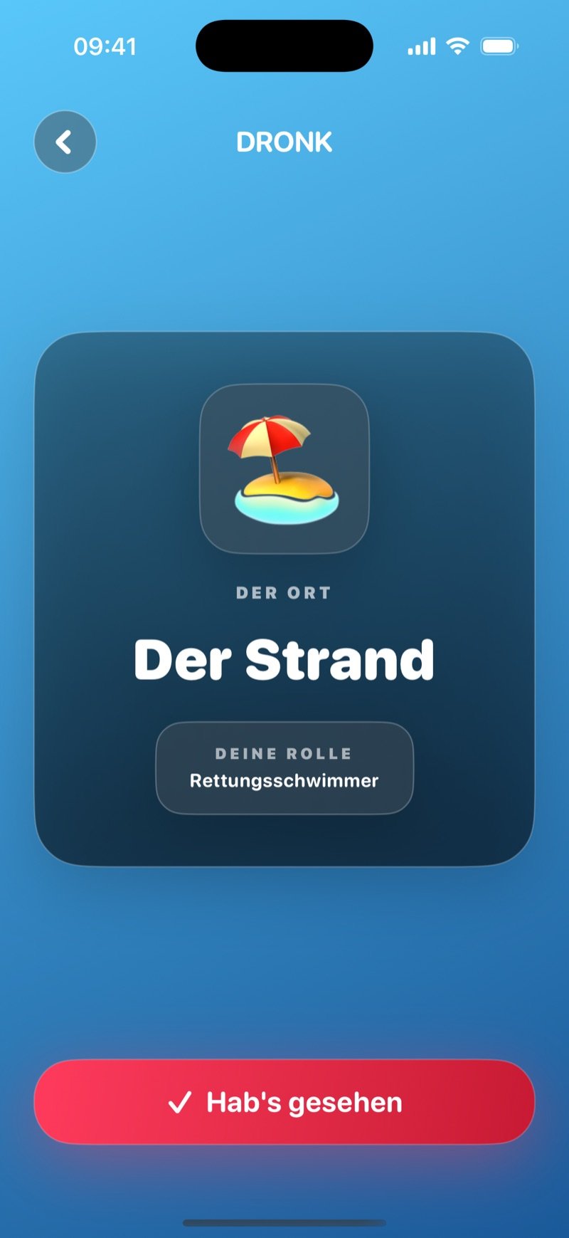 Eine Agentenkarte in Der Spion: The Location, The Beach, Your Role, Lifeguard, auf dem blauen Hintergrund des Spiels